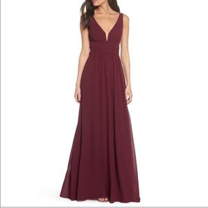 Lulu’s Leading Role Maxi Dress ❤️
